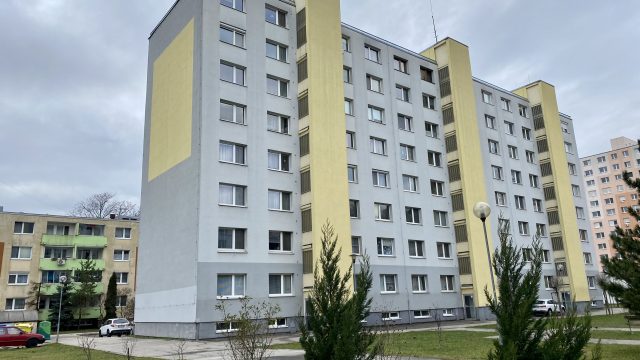PREDANÉ Na predaj 4 izbový byt, Bratislava, Petržalka, Lachova ulica PREDANÉ Na predaj 4 izbový byt, Bratislava, Petržalka, Lachova ulica