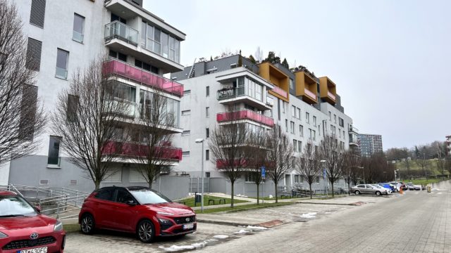 Na prenájom 2 izbový byt, CUBICON, Staré Grunty, Bratislava, Karlova Ves